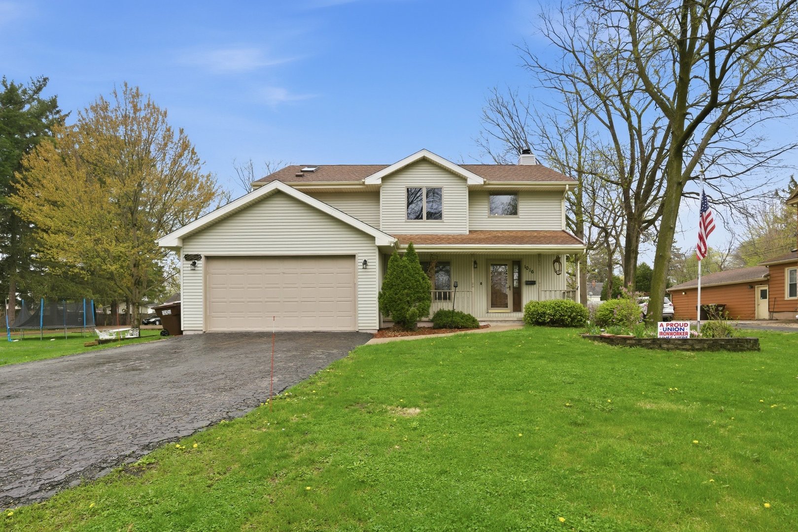 1016 N 7th Street, Rochelle, IL 61068