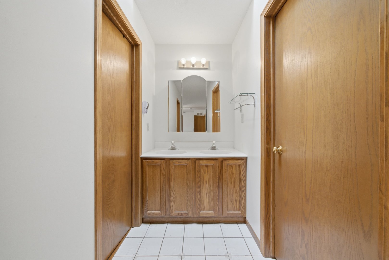 1016 N 7th Street, Rochelle, IL 61068