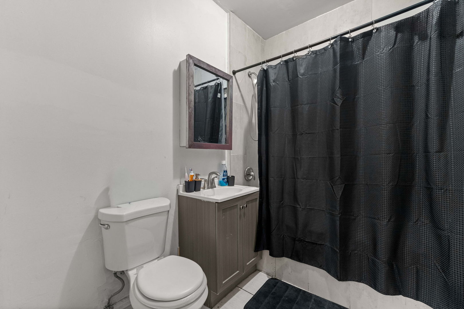 6811 S Washtenaw Avenue, Chicago, IL 60629