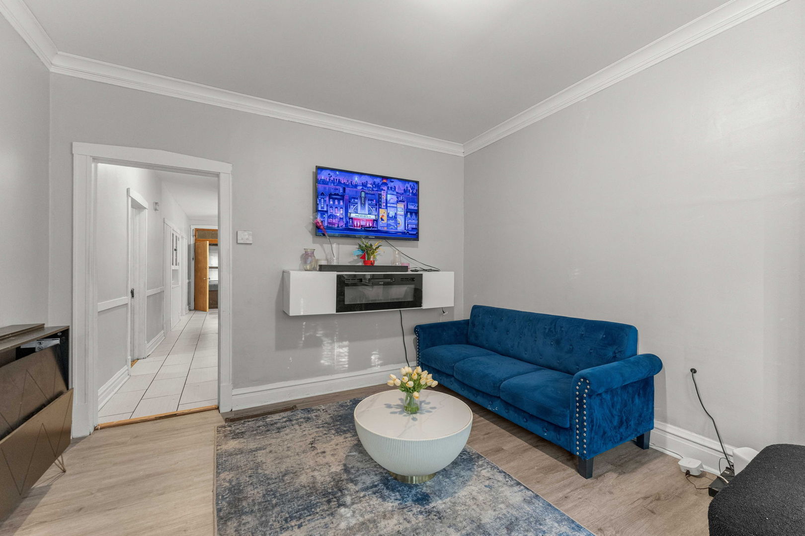 6811 S Washtenaw Avenue, Chicago, IL 60629