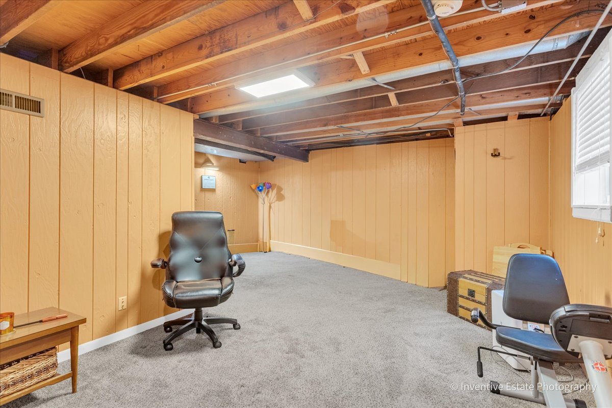 8325 Portsmouth Drive #A, Darien, IL 60561