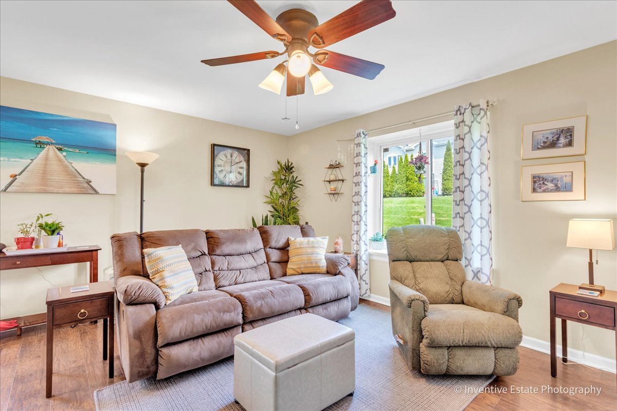 8325 Portsmouth Drive #A, Darien, IL 60561