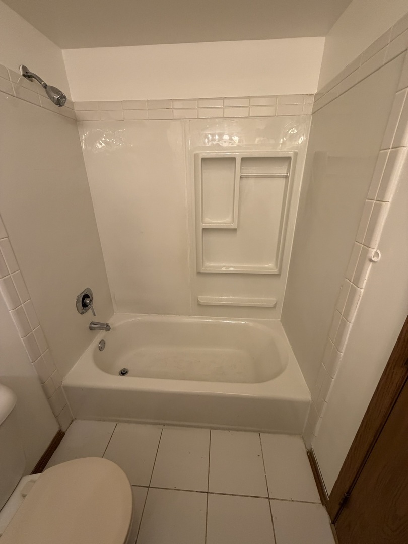 4007 193rd Street #2, Country Club Hills, IL 60478