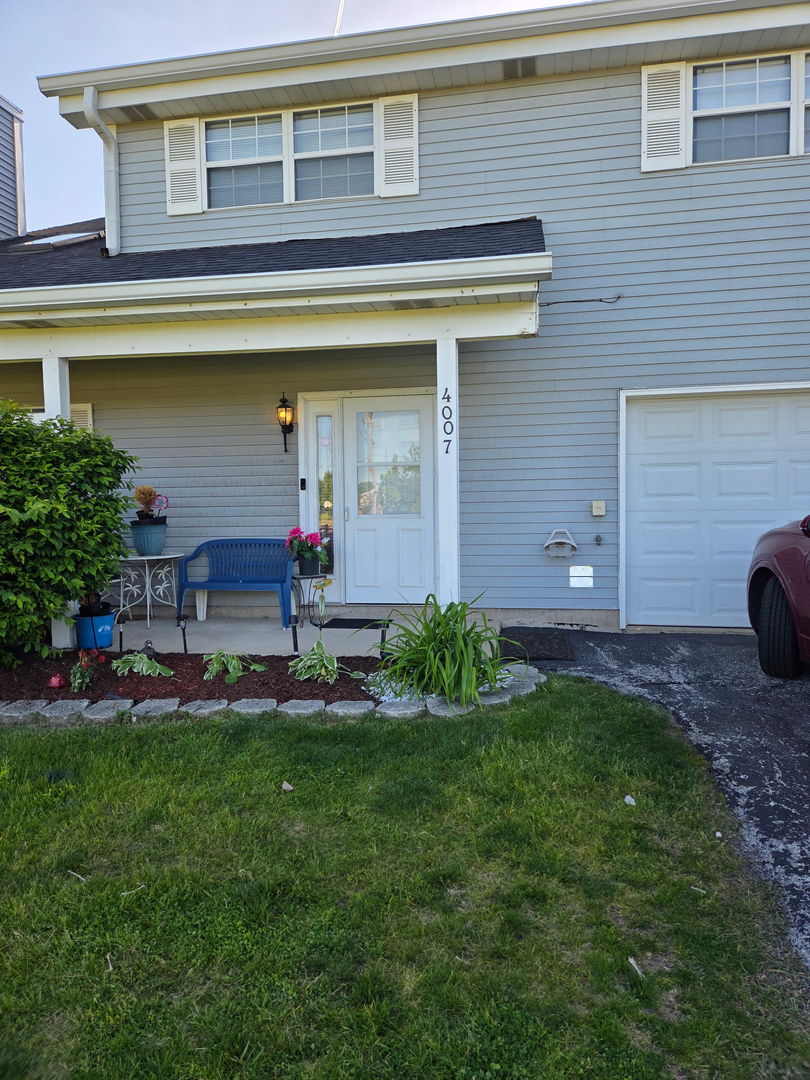 4007 193rd Street #2, Country Club Hills, IL 60478
