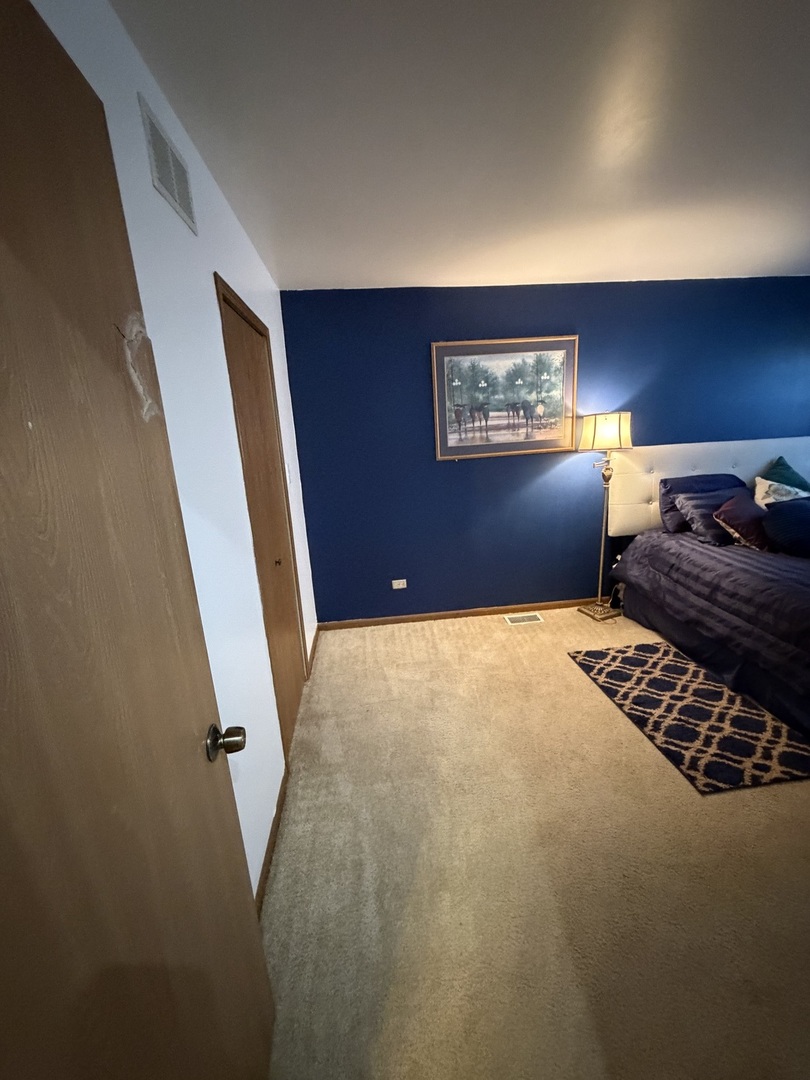 4007 193rd Street #2, Country Club Hills, IL 60478
