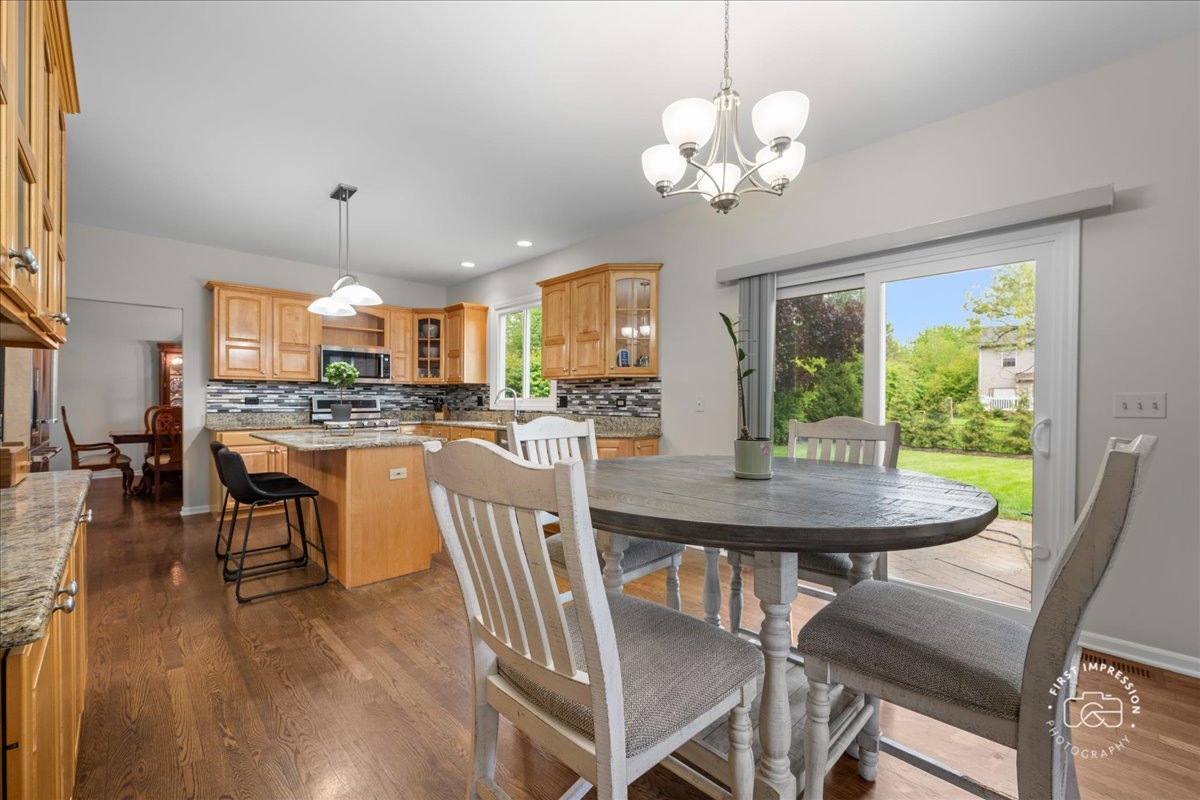 40W174 Jack London Street, St. Charles, IL 60175