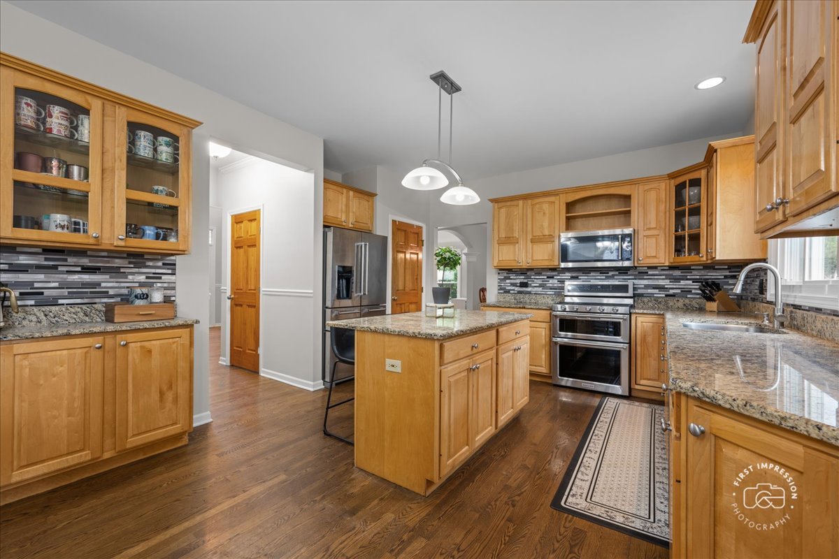 40W174 Jack London Street, St. Charles, IL 60175