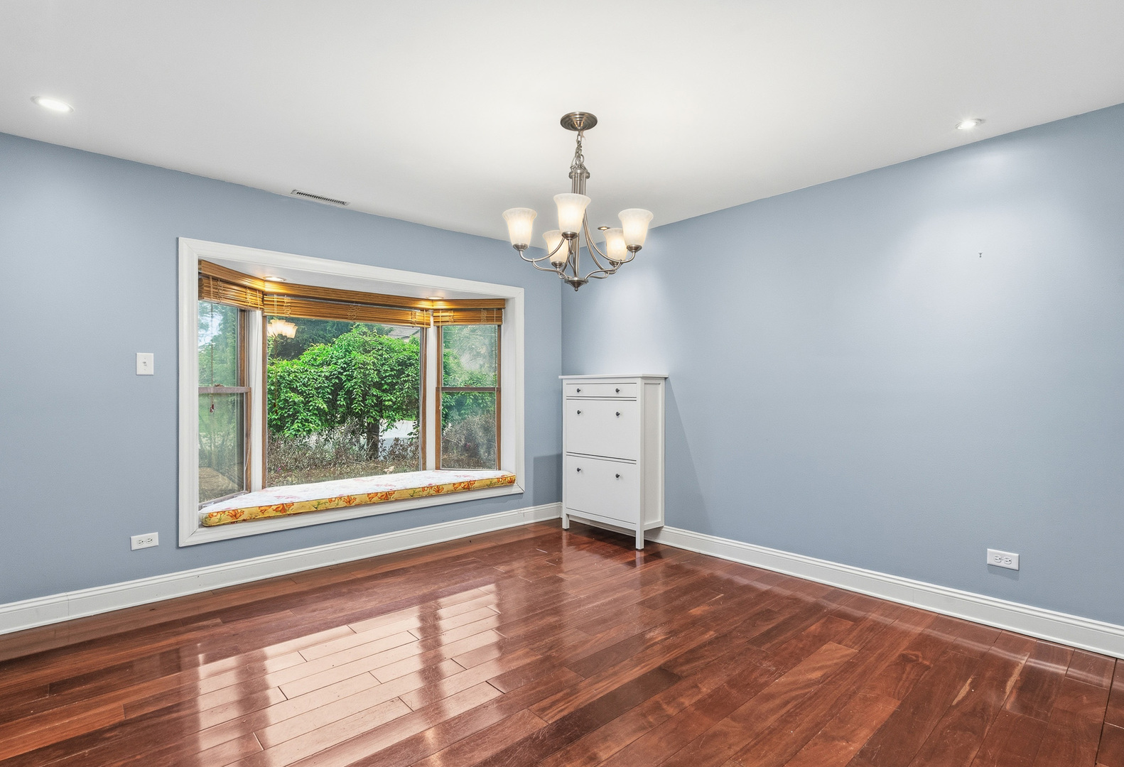 17720 67th Avenue, Tinley Park, IL 60477