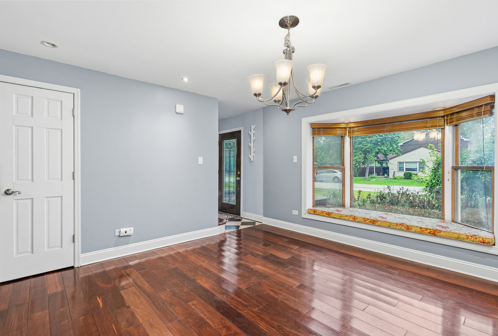 17720 67th Avenue, Tinley Park, IL 60477