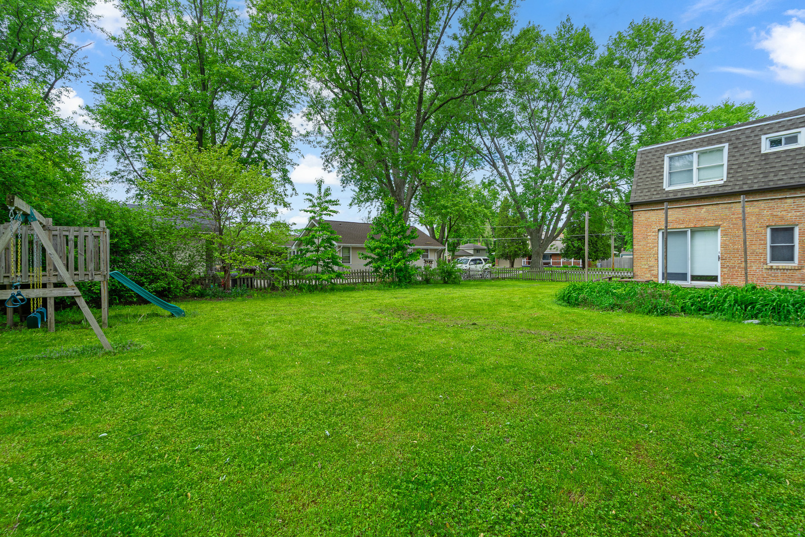 17720 67th Avenue, Tinley Park, IL 60477
