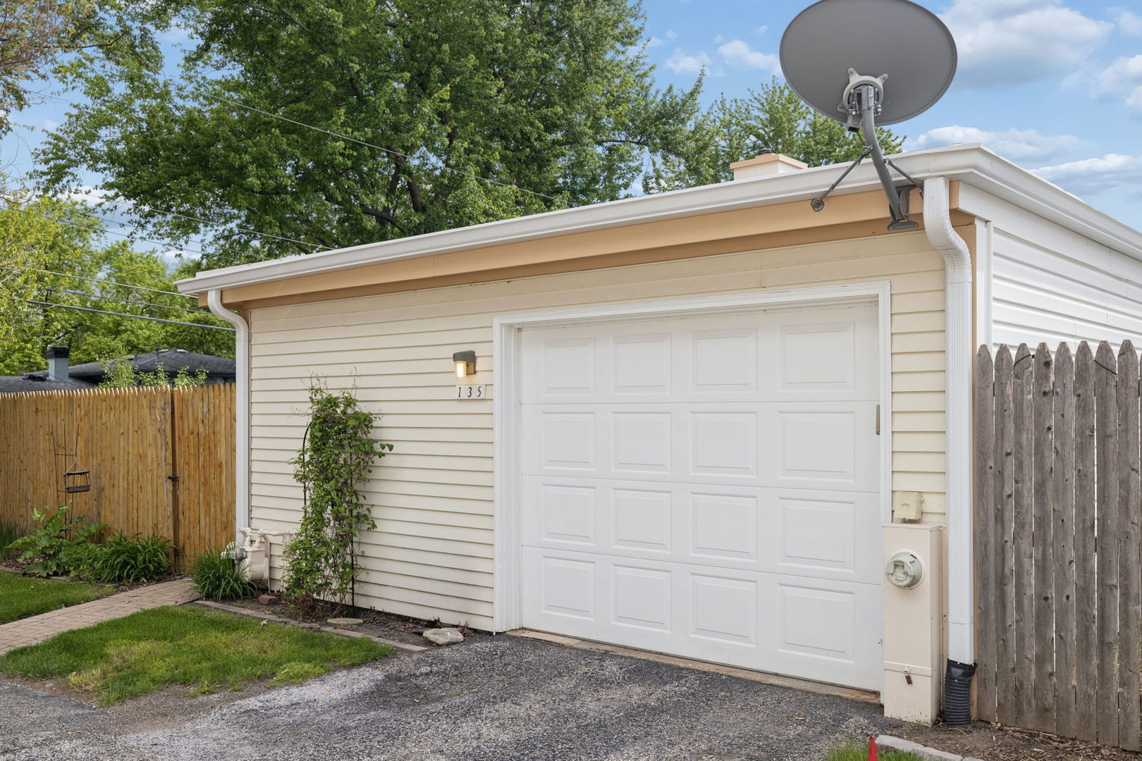 135 Garden Drive #135, Montgomery, IL 60538