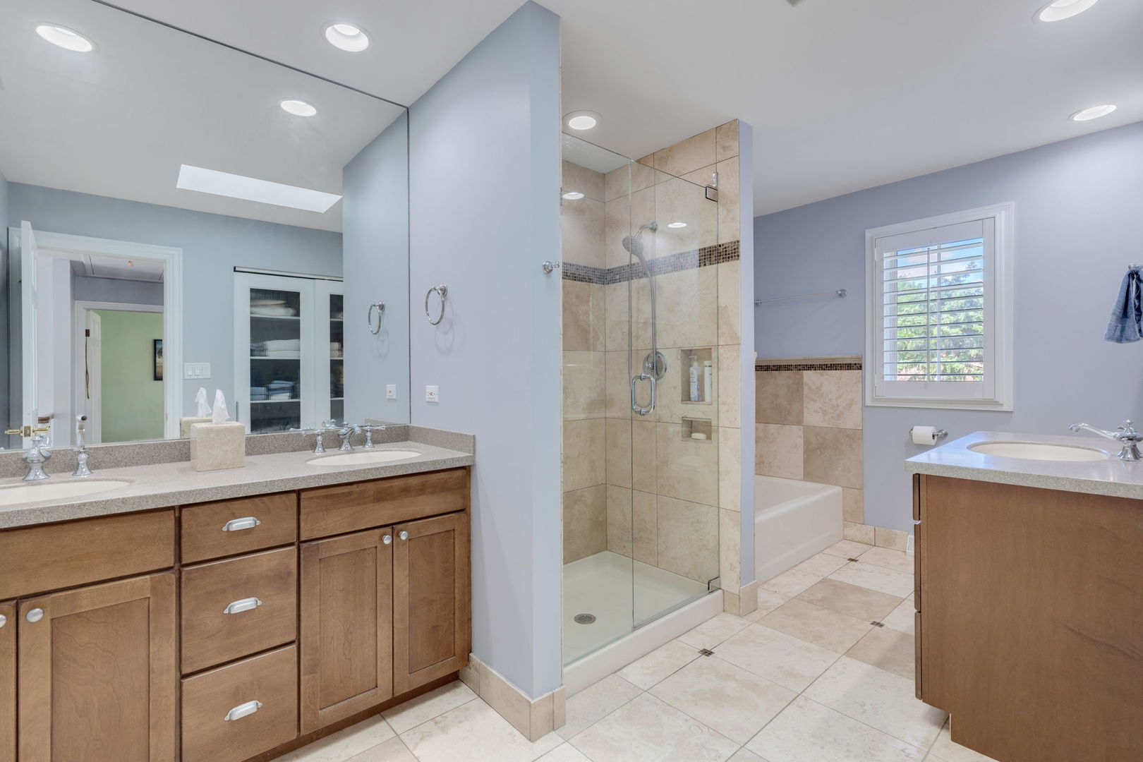119 Saddle Brook Drive, Oak Brook, IL 60523