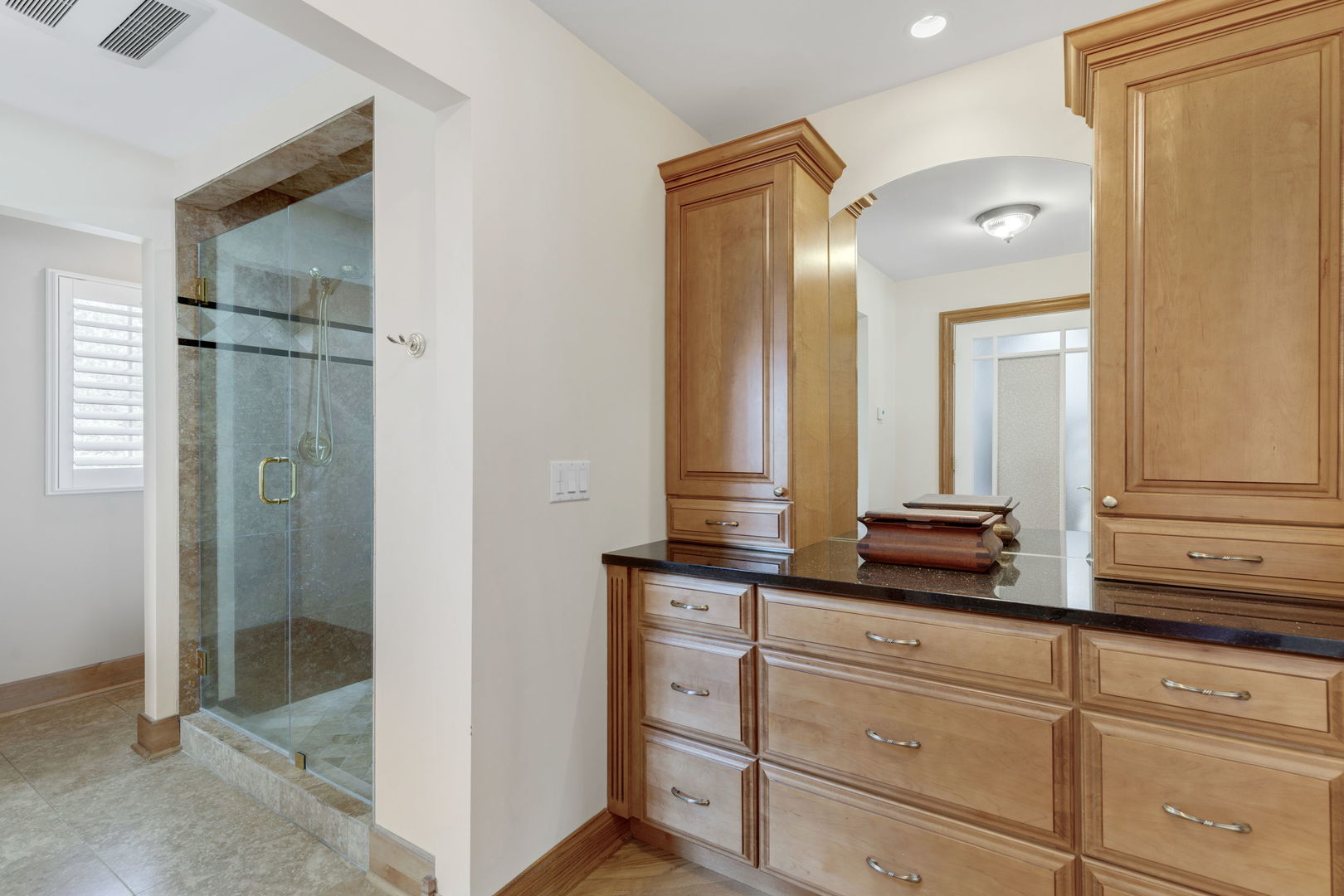 119 Saddle Brook Drive, Oak Brook, IL 60523