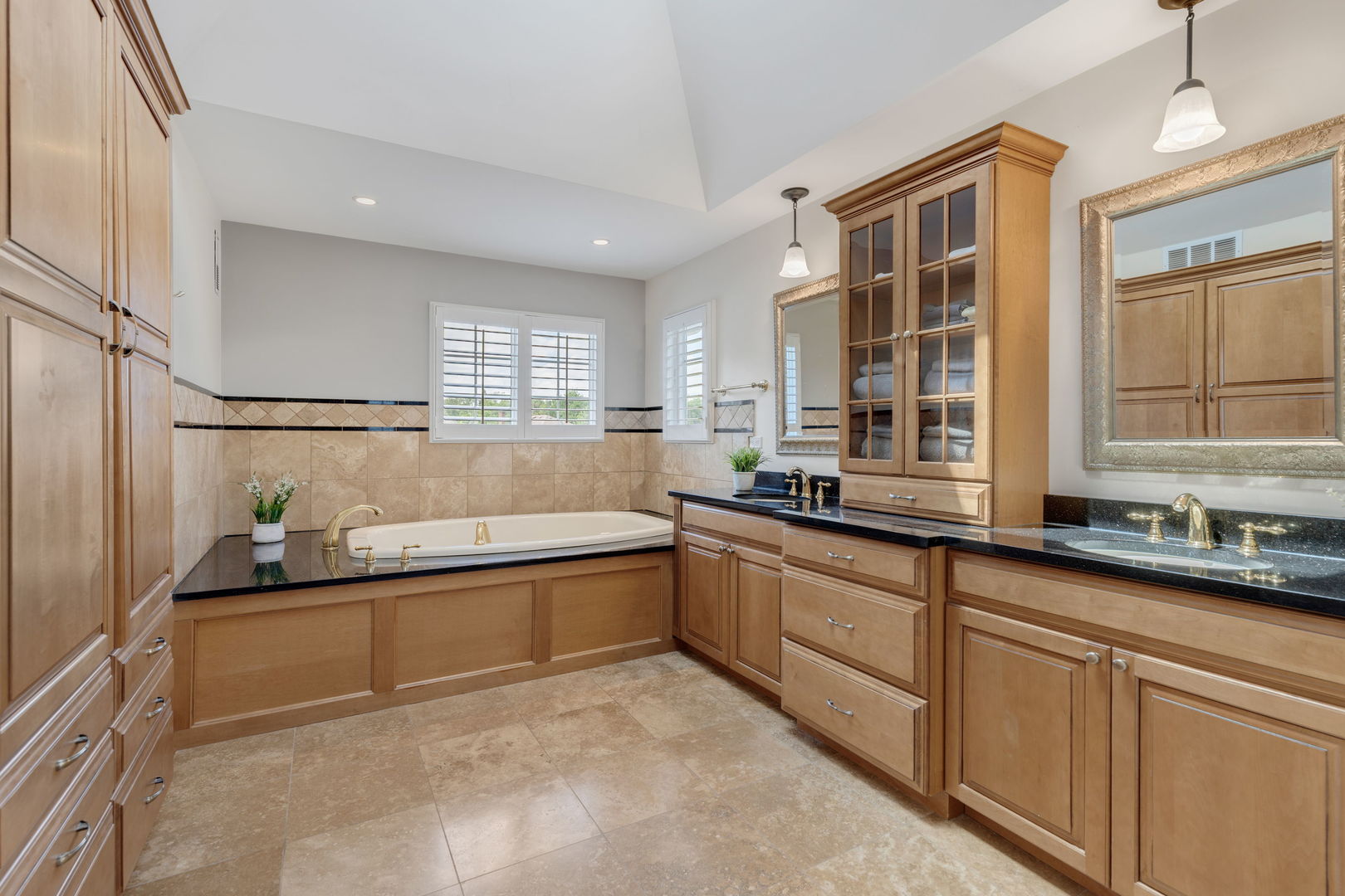 119 Saddle Brook Drive, Oak Brook, IL 60523