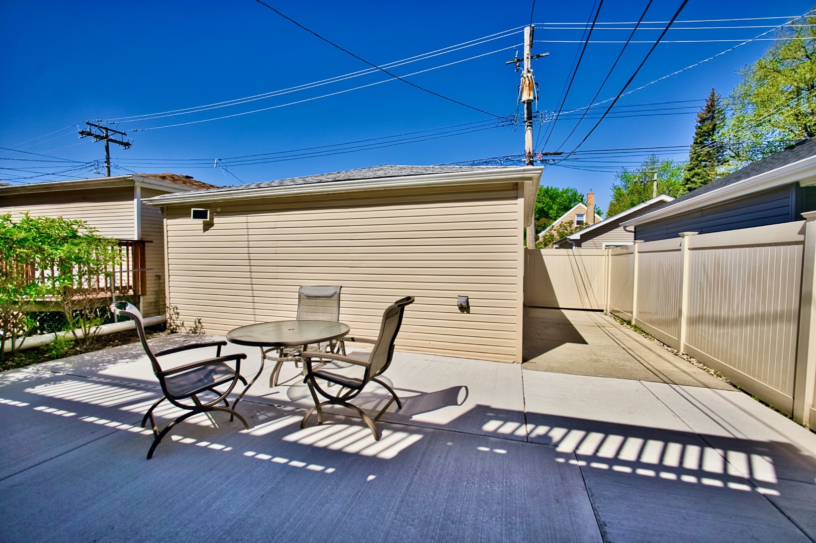 5936 N Melvina Avenue, Chicago, IL 60646