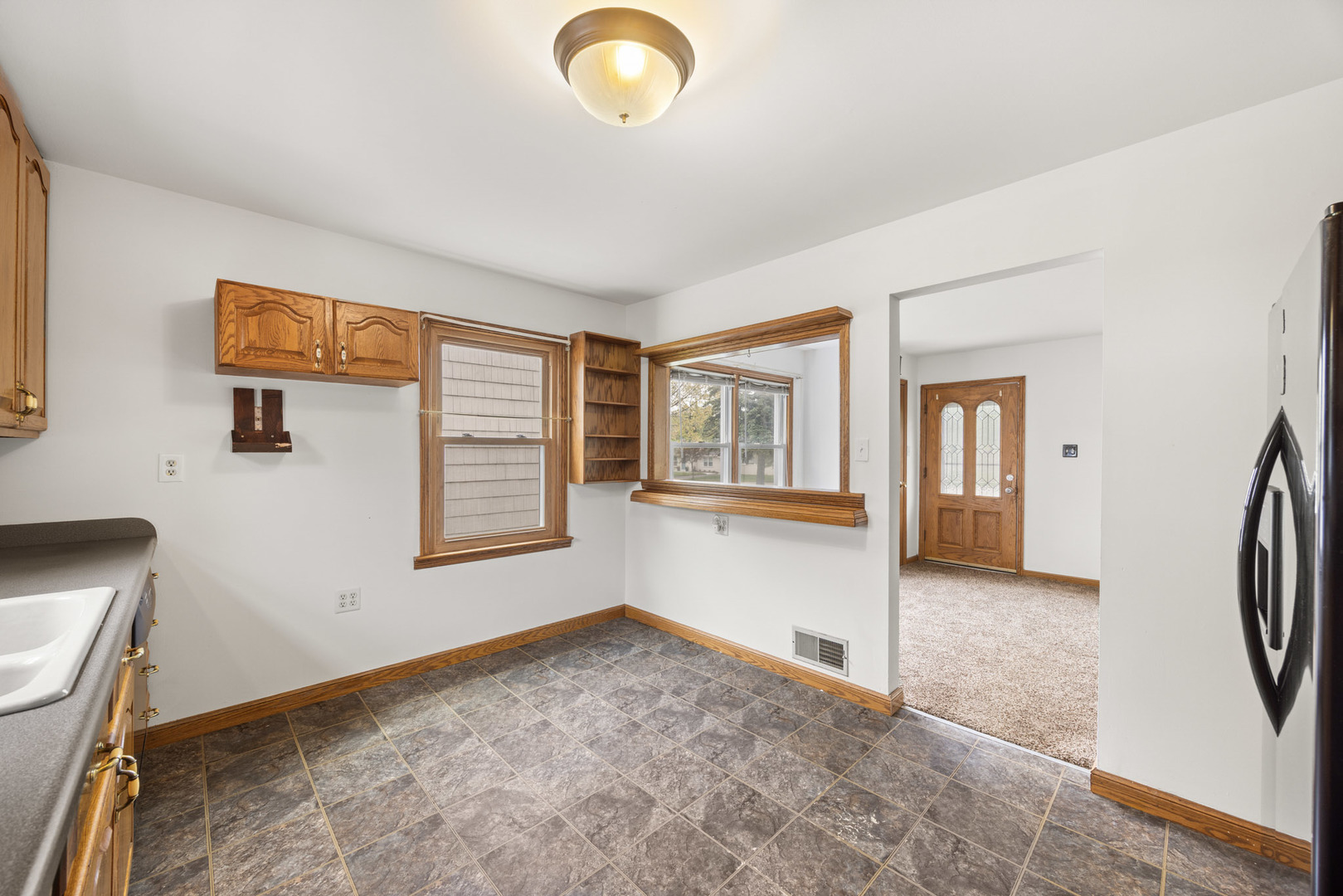 140 W Le Moyne Avenue, Lombard, IL 60148
