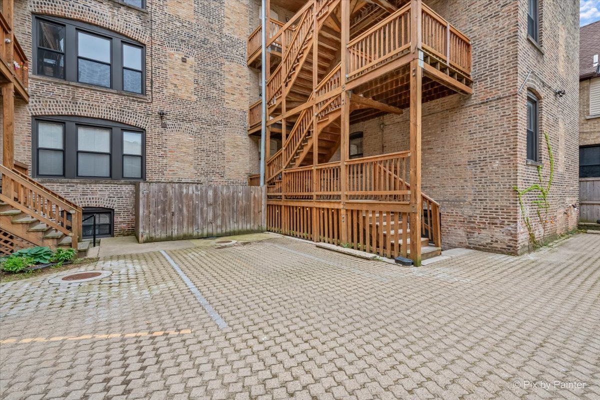 1308 W Granville Avenue #1, Chicago, IL 60660