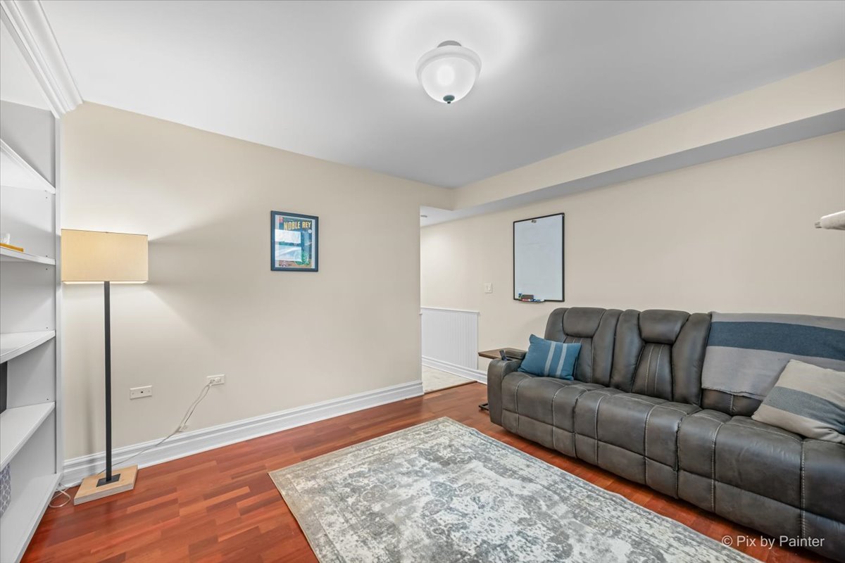 1308 W Granville Avenue #1, Chicago, IL 60660