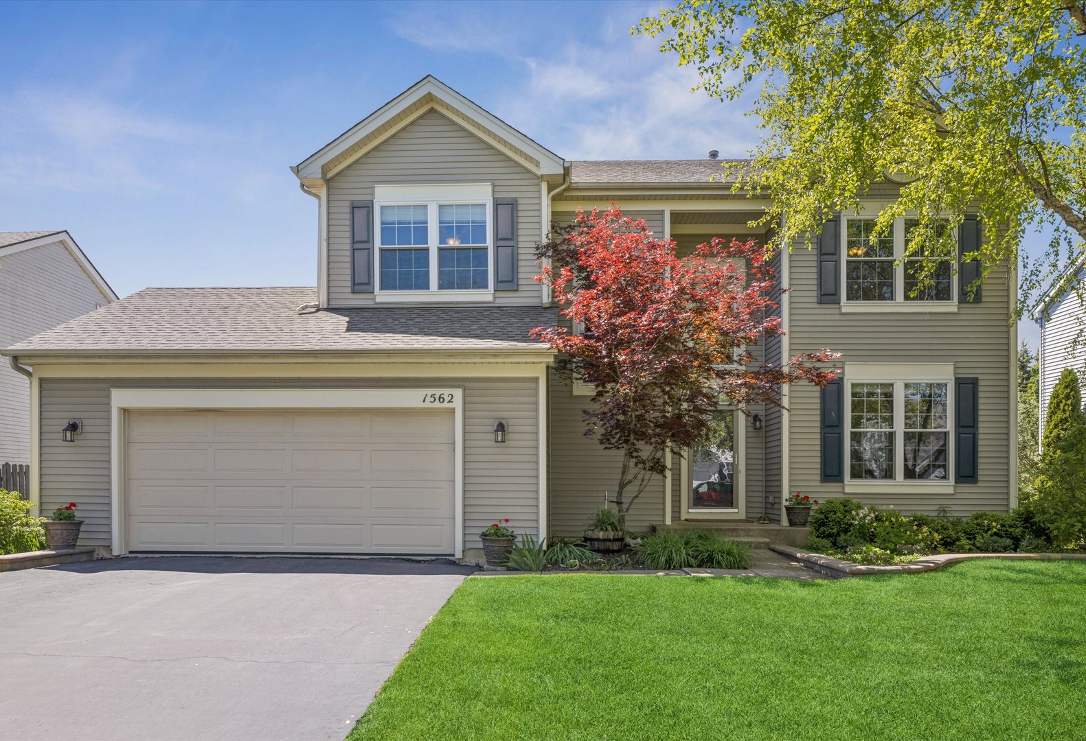 1562 Glenside Drive, Bolingbrook, IL 60490