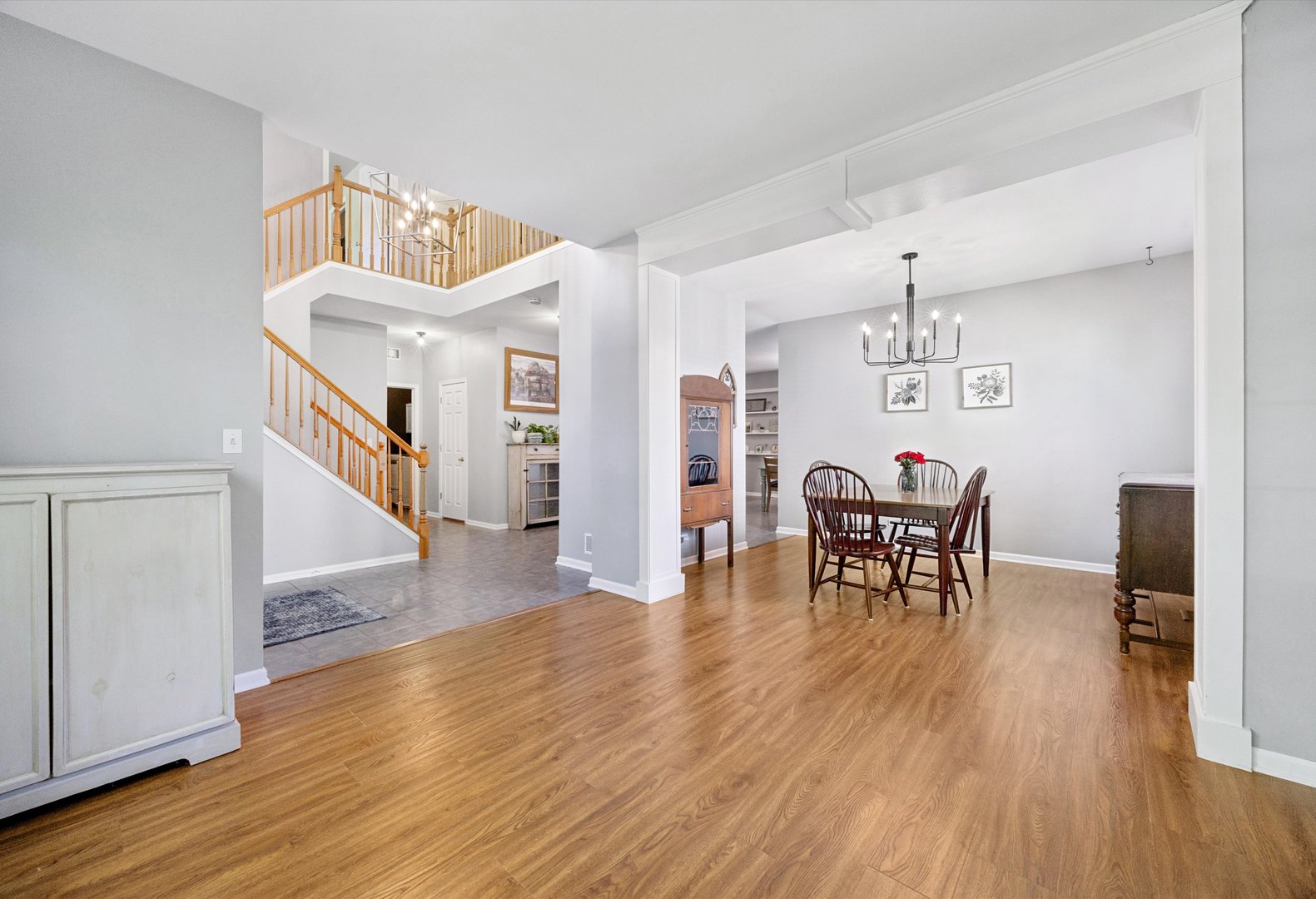 1562 Glenside Drive, Bolingbrook, IL 60490
