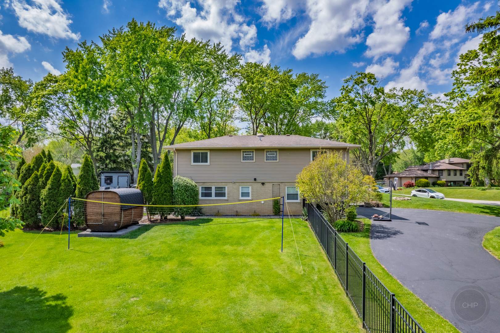 10S220 Alan Road, Naperville, IL 60564