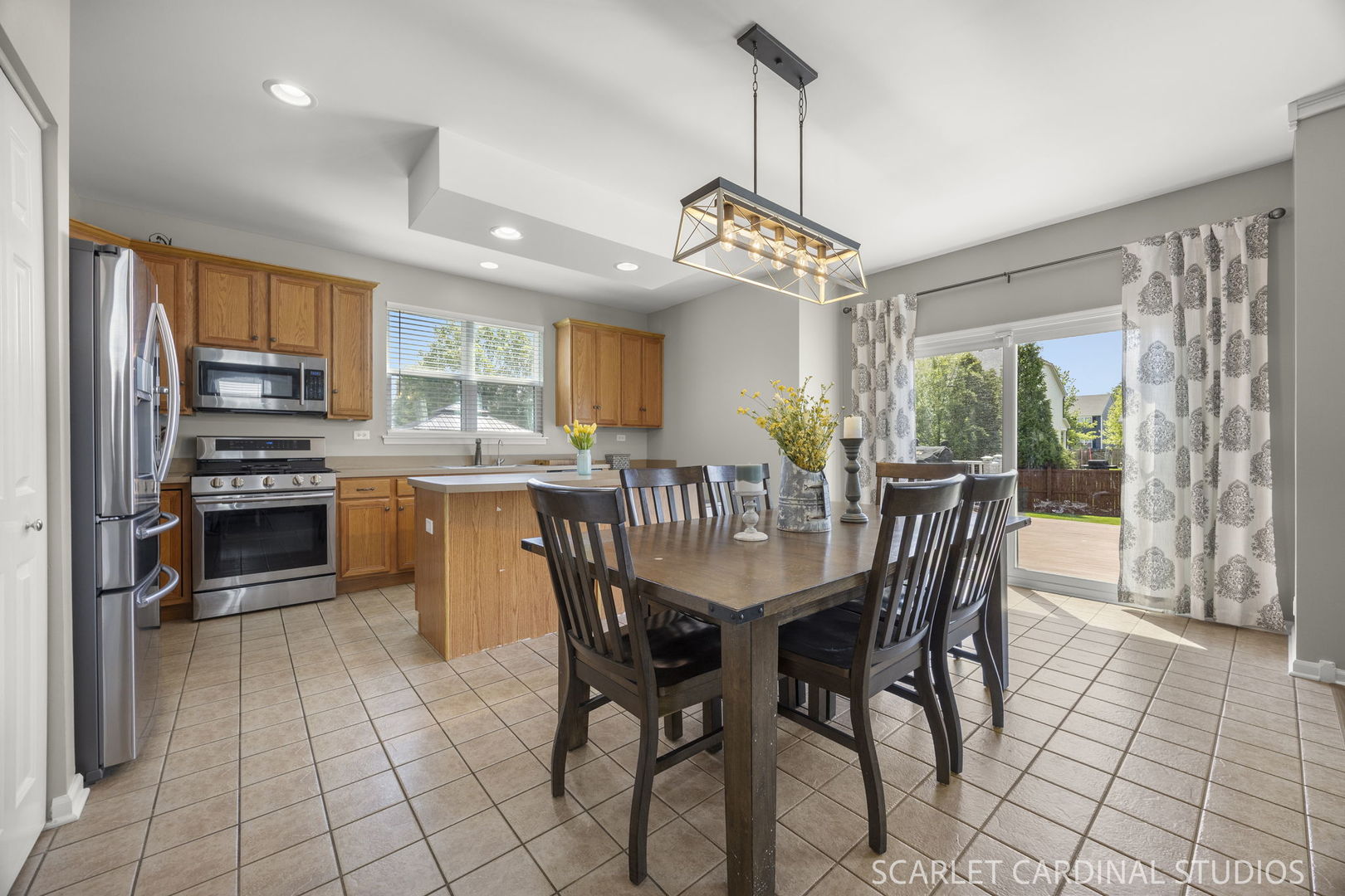 147 Linden Drive, Oswego, IL 60543