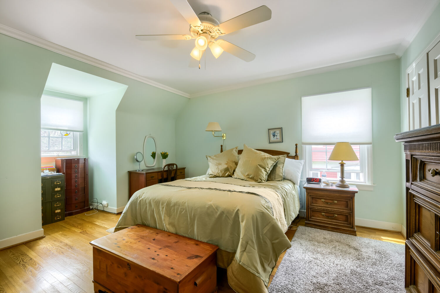 2152 S 107 Place, Chicago, IL 60643