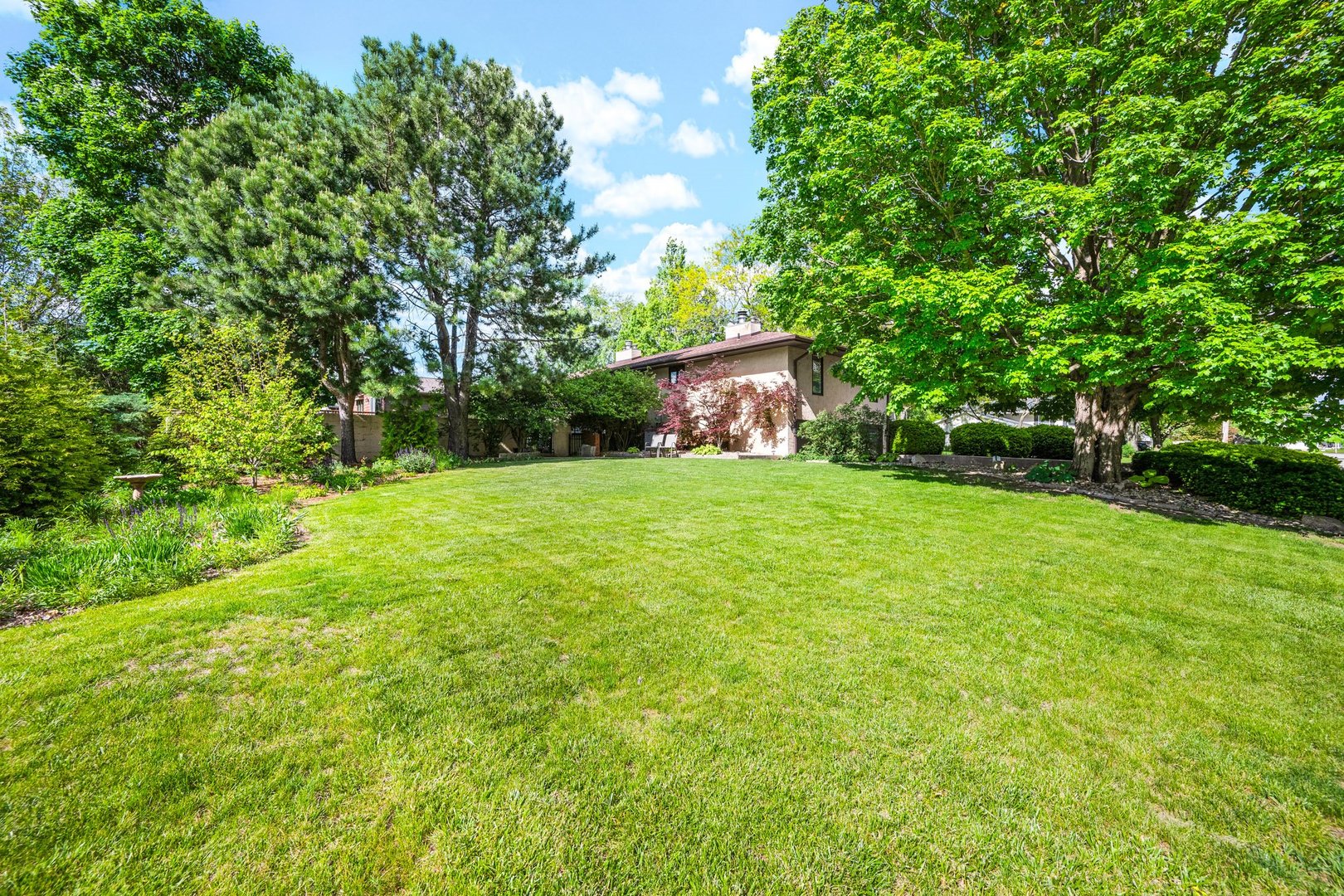 201 Garden Road, Normal, IL 61761