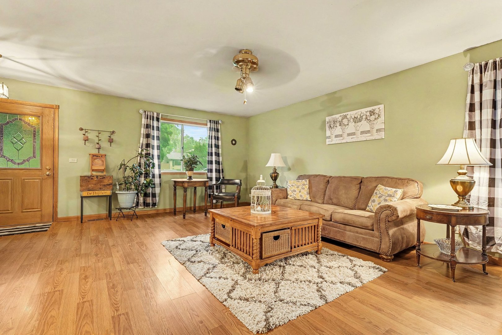 309 Thistle Drive, Bolingbrook, IL 60490