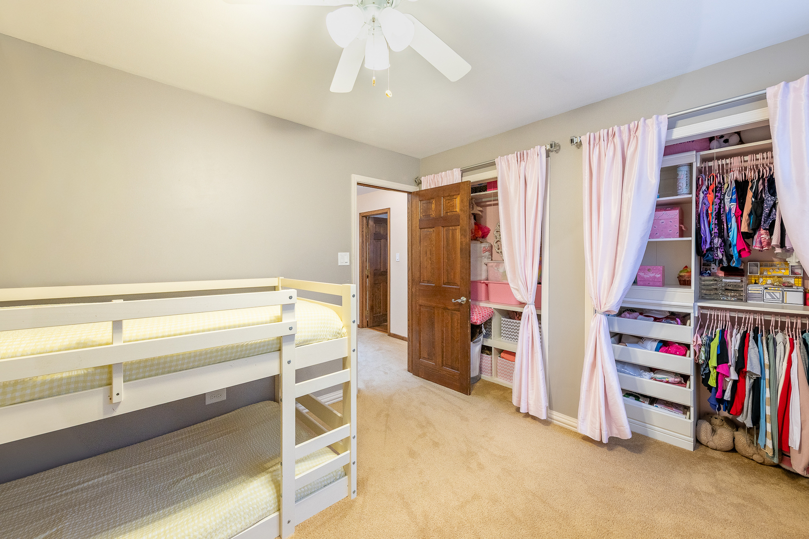 13421 W Oakwood Court, Homer Glen, IL 60491