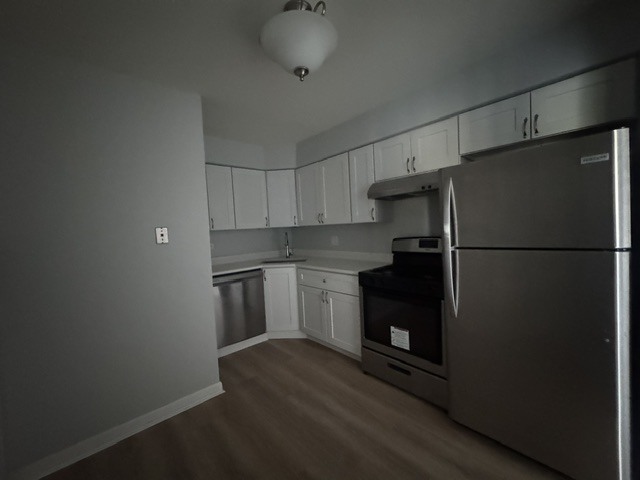 225 Gregory Street #2, Aurora, IL 60504