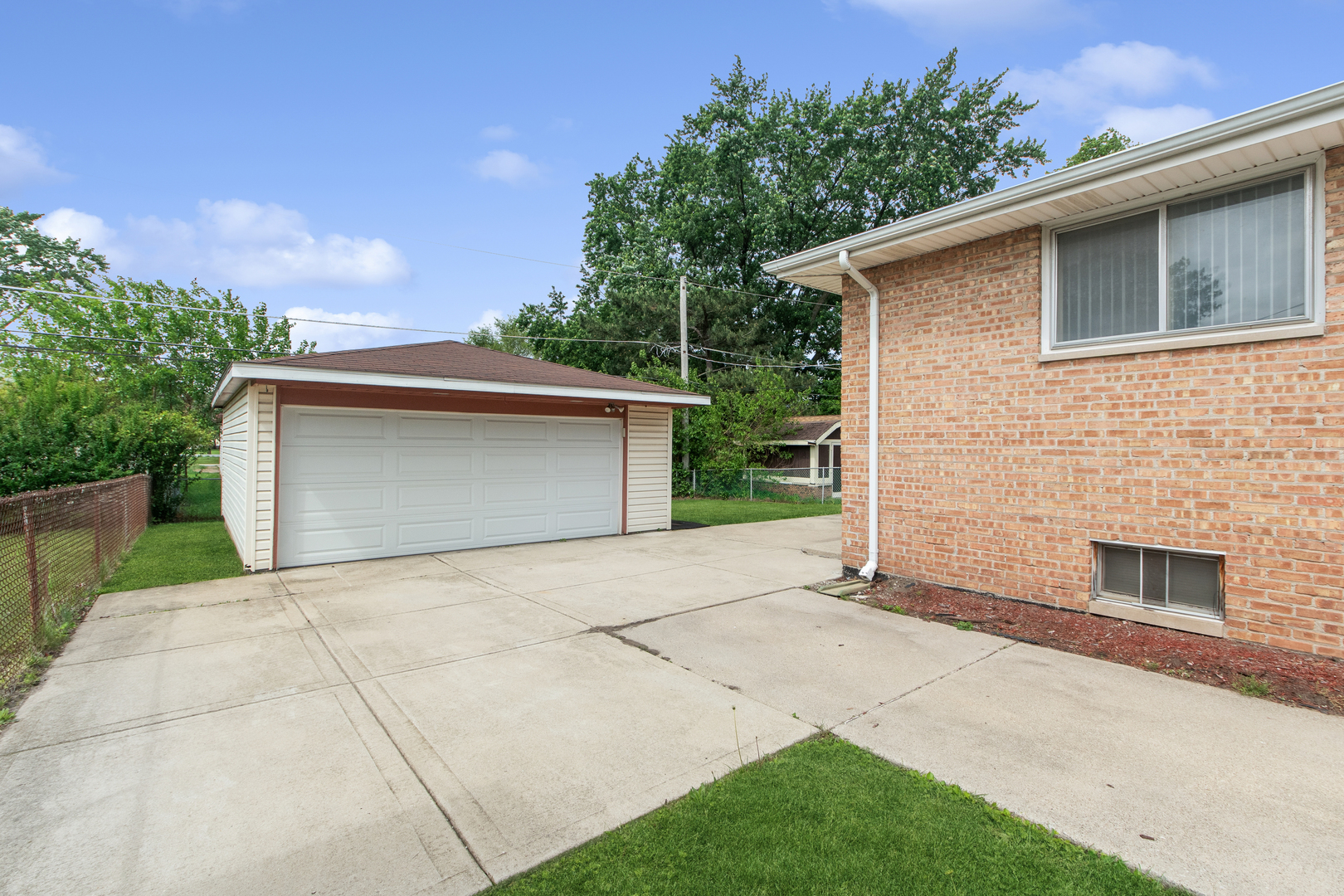14640 MEMORIAL Drive, Dolton, IL 60419