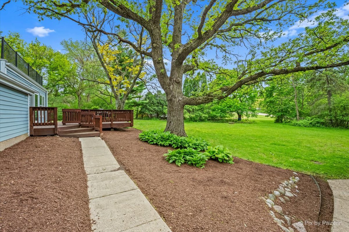4N015 Trotter Lane, St. Charles, IL 60175