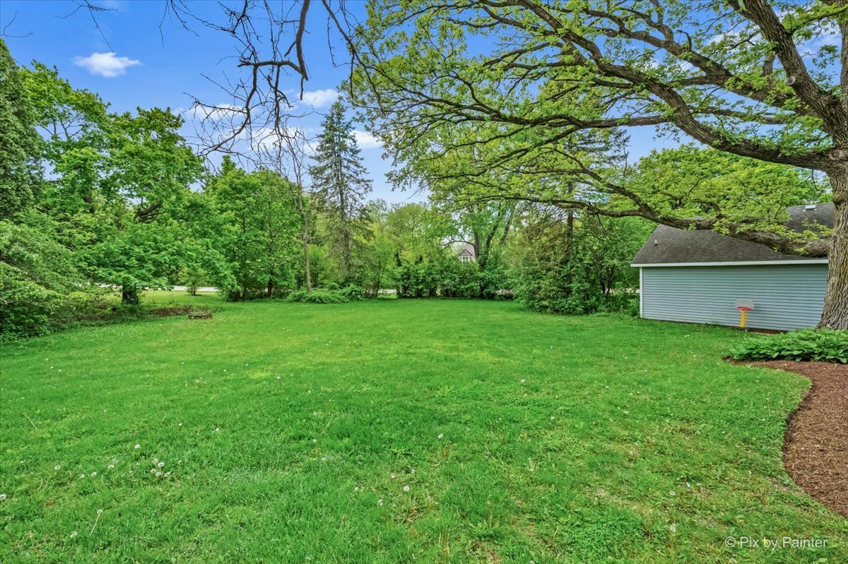 4N015 Trotter Lane, St. Charles, IL 60175
