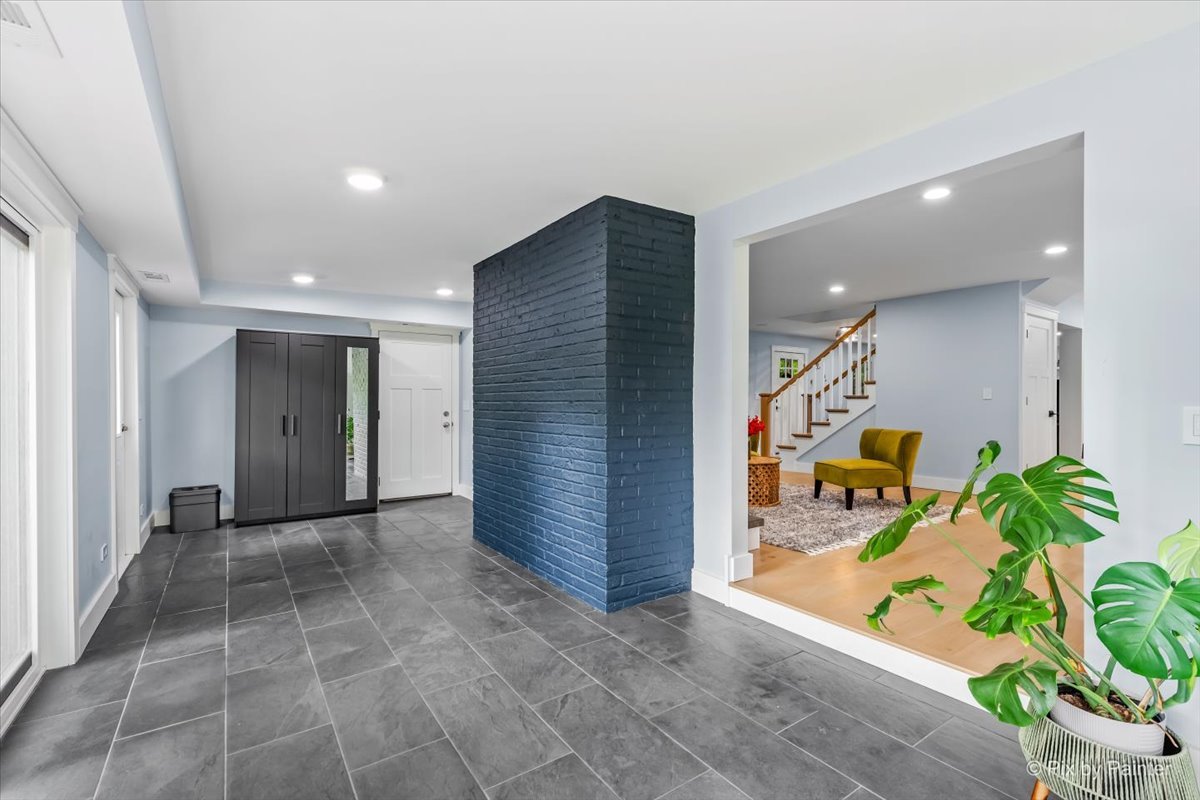 4N015 Trotter Lane, St. Charles, IL 60175