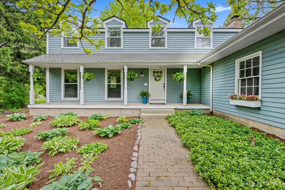 4N015 Trotter Lane, St. Charles, IL 60175