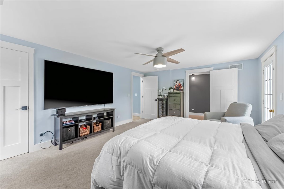 4N015 Trotter Lane, St. Charles, IL 60175