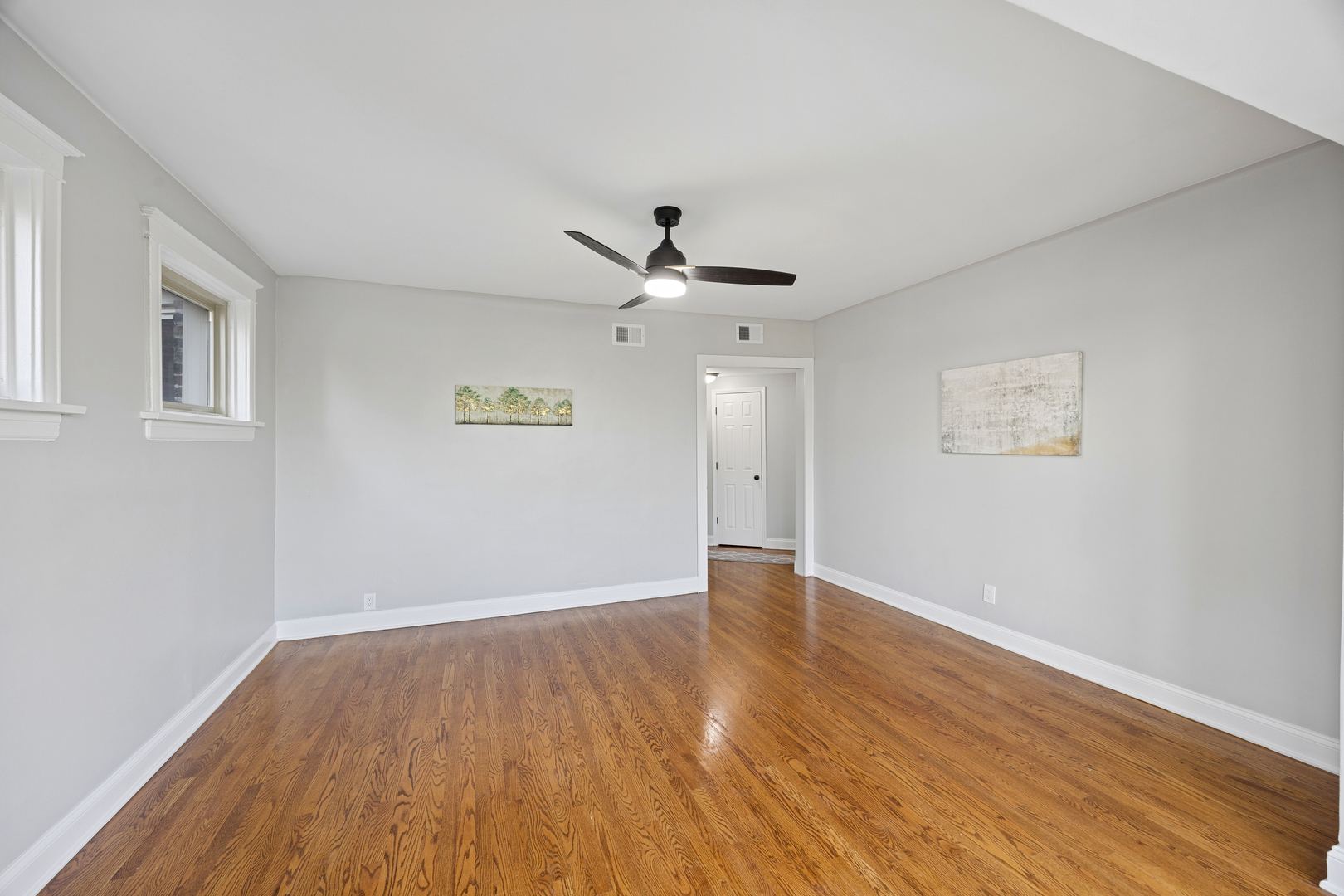 1552 E 65th Place #3, Chicago, IL 60637
