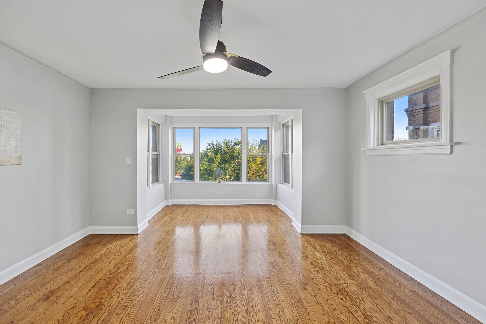 1552 E 65th Place #3, Chicago, IL 60637