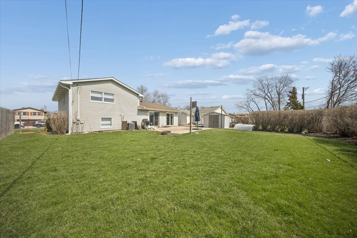 703 Westmere Road, Des Plaines, IL 60016