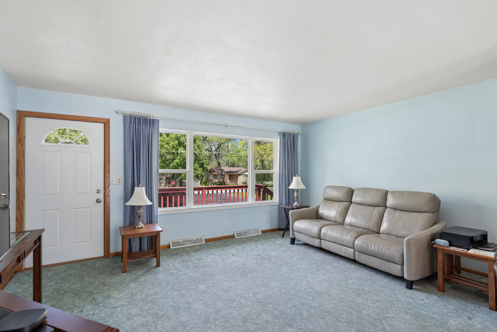 2703 11th Street, Winthrop Harbor, IL 60096