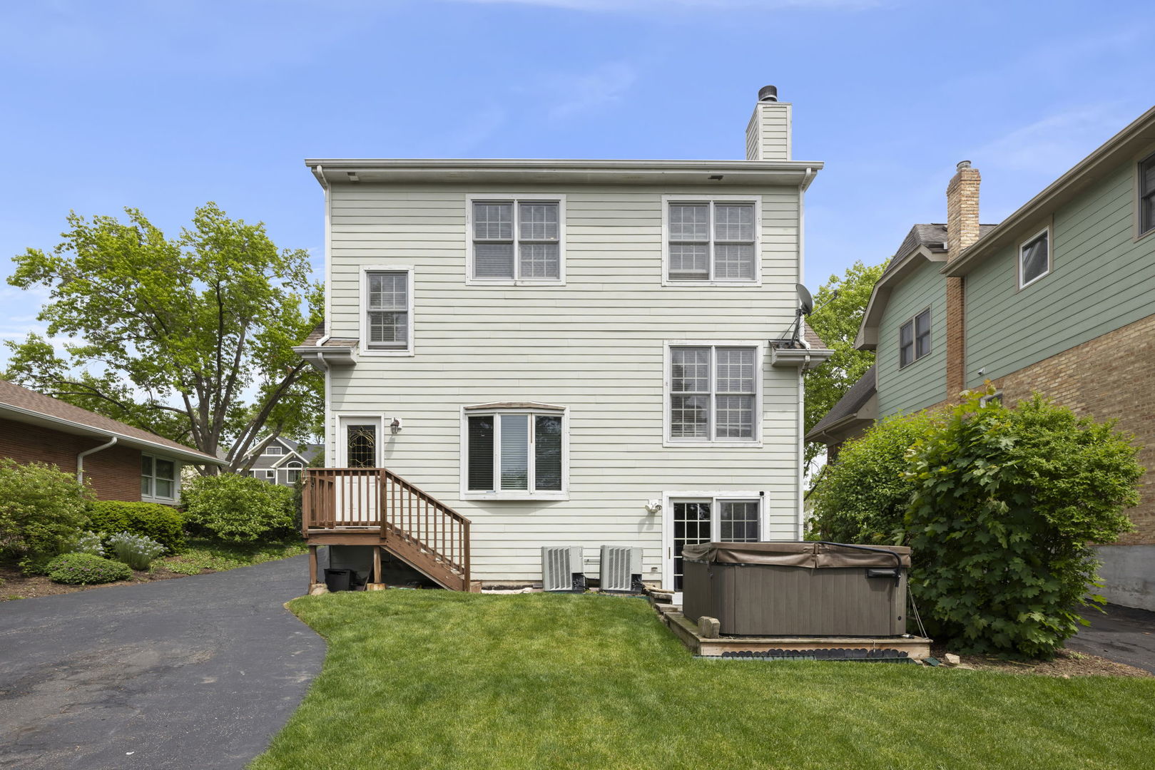 4528 Middaugh Avenue, Downers Grove, IL 60515