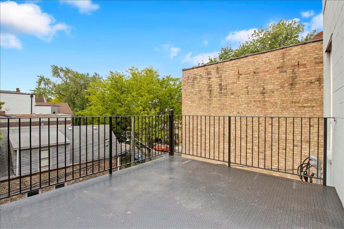 1821 W Armitage Avenue #3W, Chicago, IL 60622
