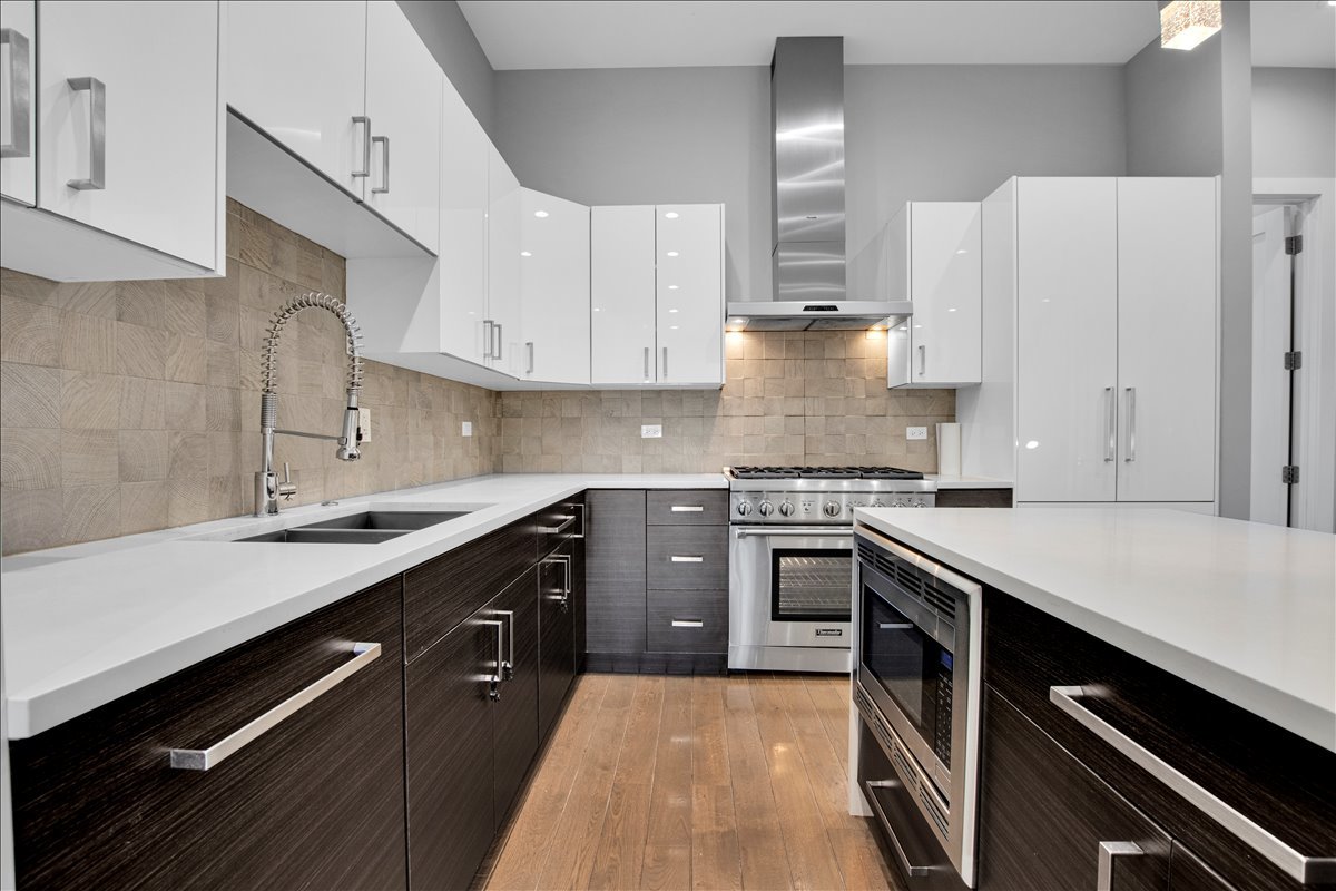 1821 W Armitage Avenue #3W, Chicago, IL 60622