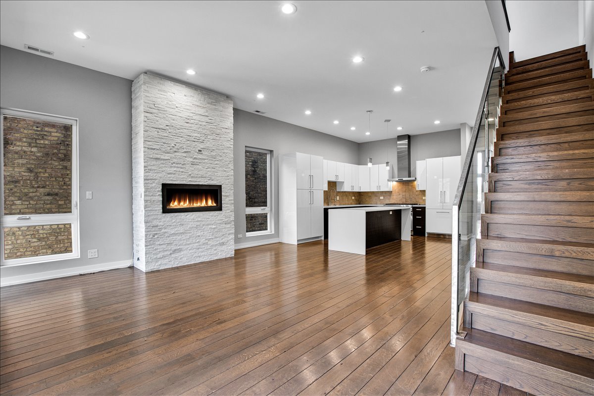 1821 W Armitage Avenue #3W, Chicago, IL 60622