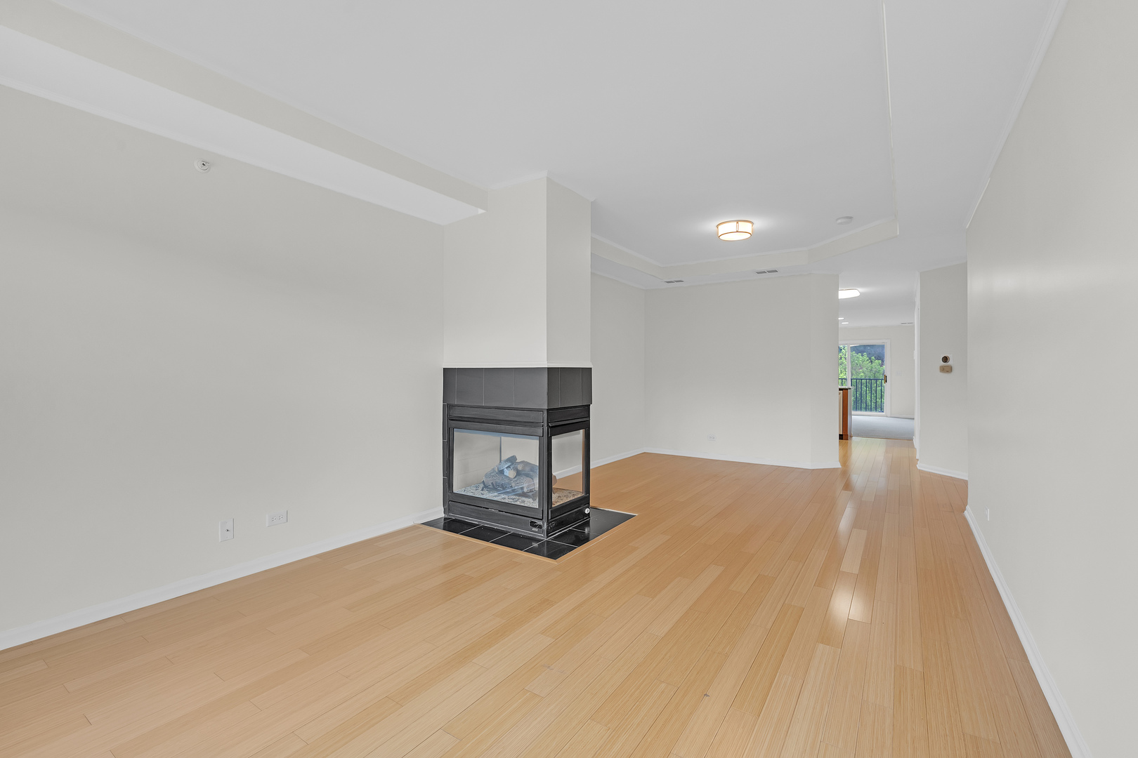 947 Kensington Drive #7-E3, Northbrook, IL 60062