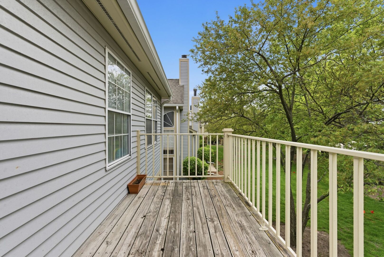 206 Glasgow Lane #B206, Schaumburg, IL 60194