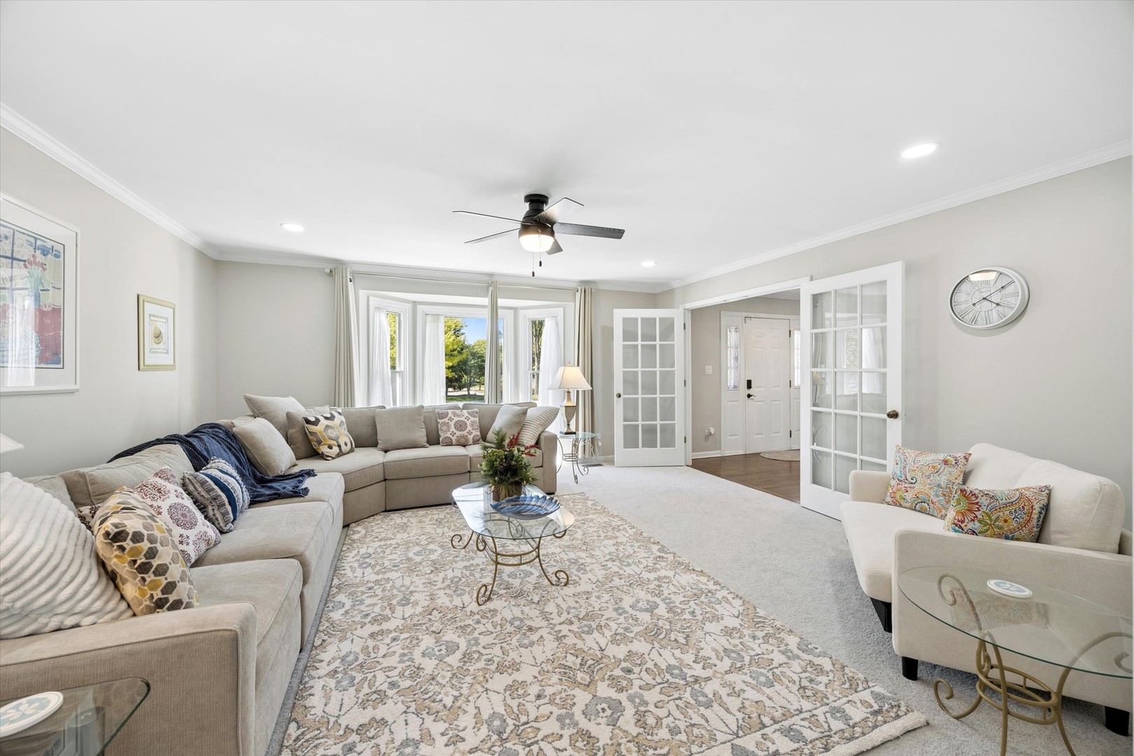 1524 Oswego Road, Naperville, IL 60540