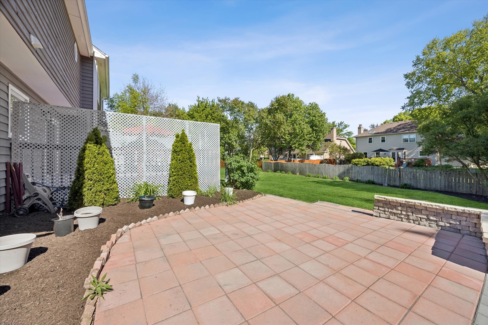 1524 Oswego Road, Naperville, IL 60540