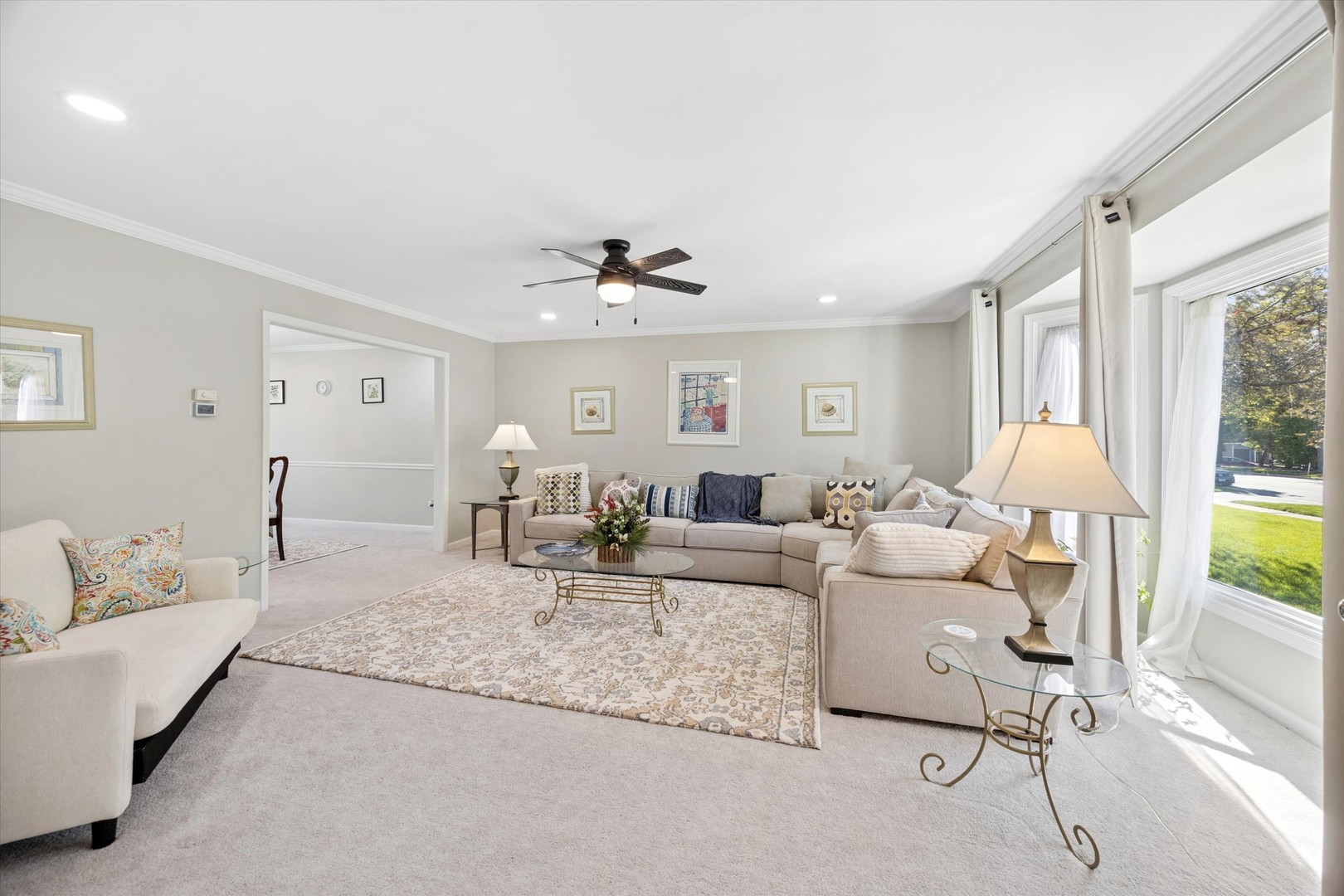 1524 Oswego Road, Naperville, IL 60540